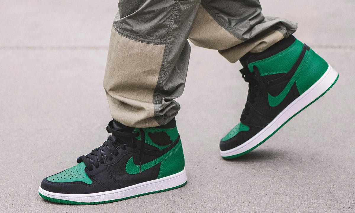 buy air jordan 1 pine green